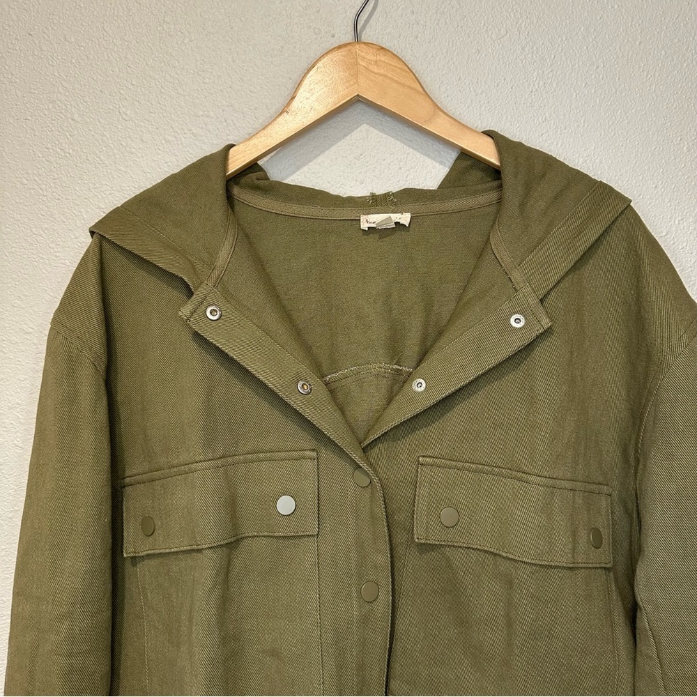Hem & Thread Cropped Olive Green Women's Jacket - Picture 6 of 12